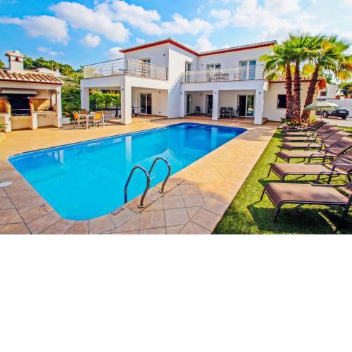 Angels - spacious and characterful property in Moraira