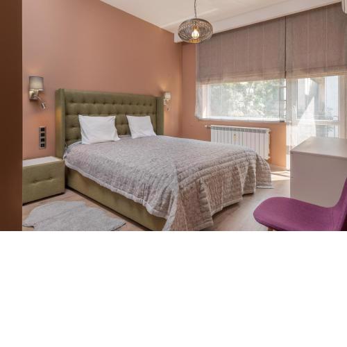 ~Angels ~ Two-Bedroom Deluxe Flat in City Centre