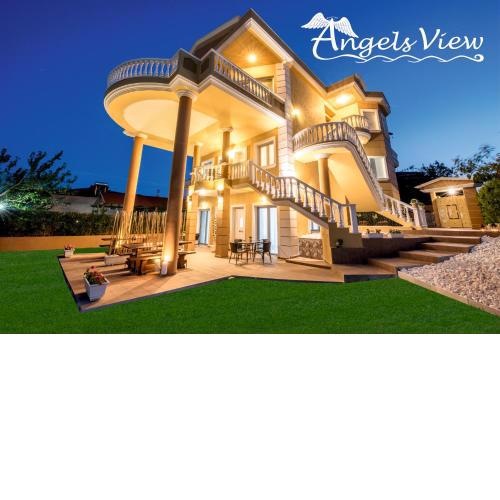 Angels View Luxury Family Apartments