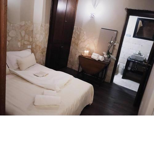 Angolo Dei Priori - city center-