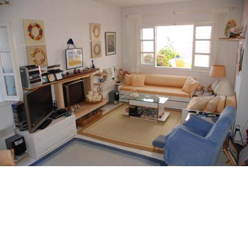 Annaka House