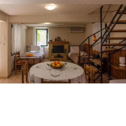Anna's House