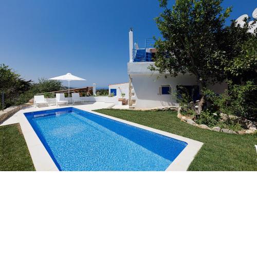 Anna's Villa in Mesi Village