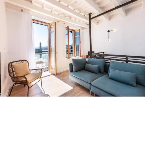 Anne Apartment, at the Venetian Port of Rethimno!