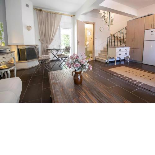 Annie's Maisonette by Travel Pro Services - Nikiti Halkidiki