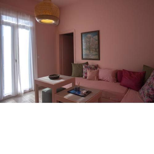 Ann's apartment II