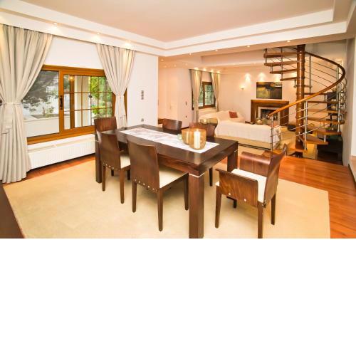 Anthemis Luxury Villa