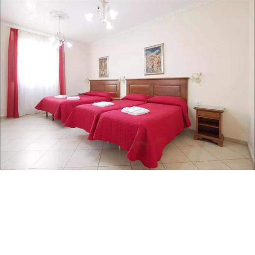 Anthony House, Via Villafranca 2, Castro Pretorio