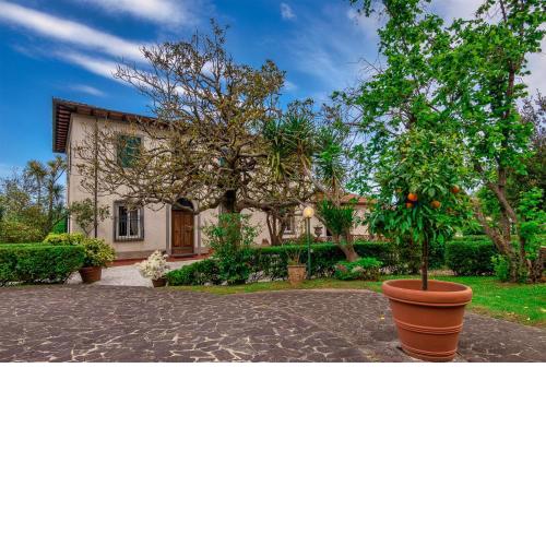 Antica Magnolia, historical Retreat in Versilia