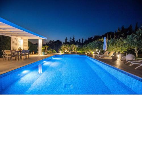 Antigone Estate