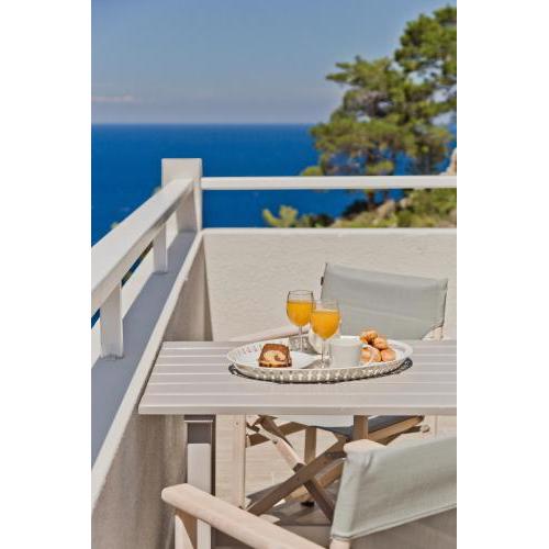 Antikri villas