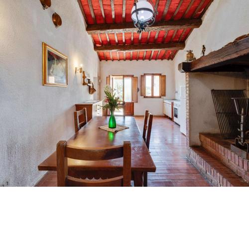 Antique 6 persons accommodation in small citadel