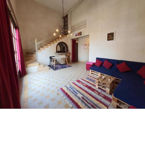 Antique apartment in Downtown - Unique Experience