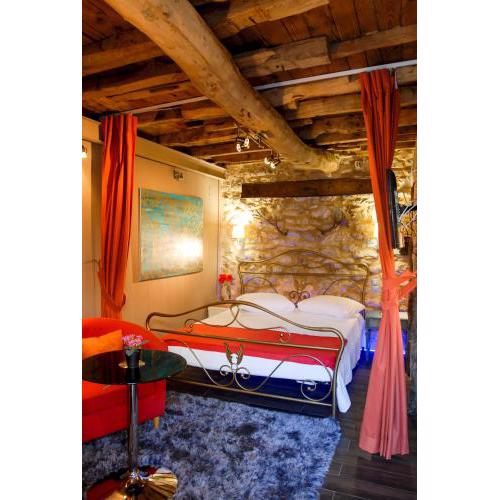 Antique Luxury Groundfloor Suite