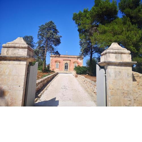 Antique Villa, Casa Rosa - 3 bed, 2 bath with pool