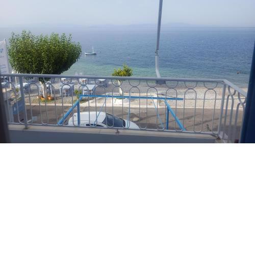Antonys Apartment Sea View II (1st floor)