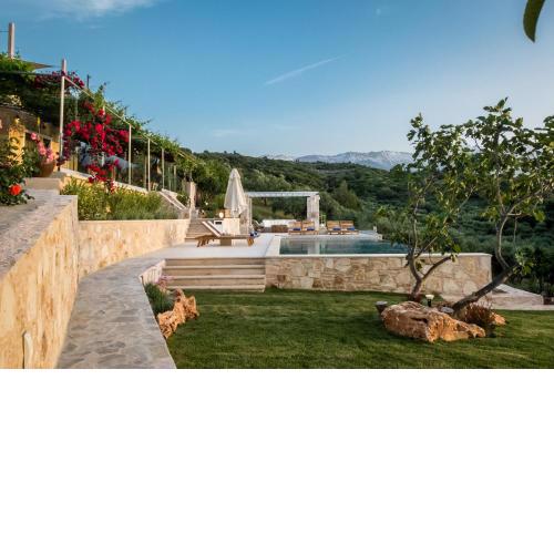 Aoria Estate Villa