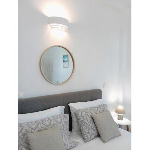 Apanema Paros