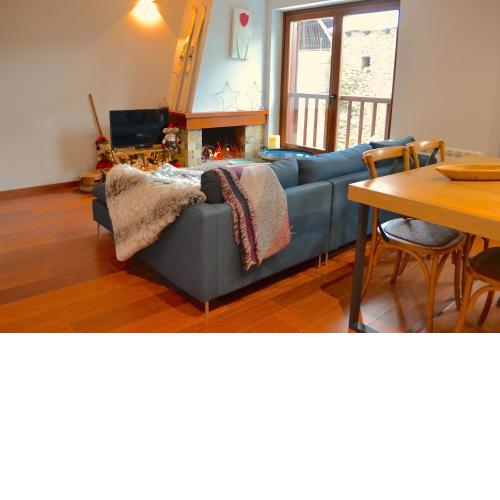 Apartament de muntanya amb llar de foc