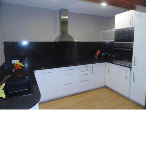 APARTAMENT GRAN TERRASSA 50m PLATJA