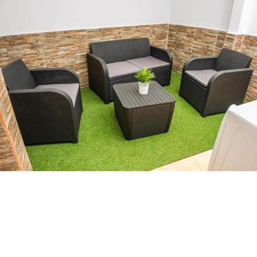 APARTAMENT SARDINA NEAR THE BEACH WITH POOL AND WIFI e