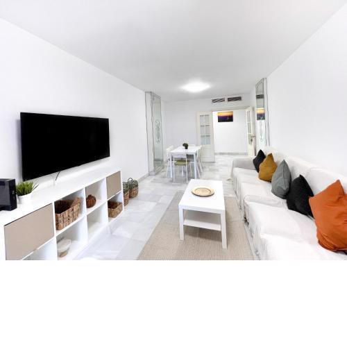 Apartamento 3 Dormitorios en Centro de Marbella con Parking Privado