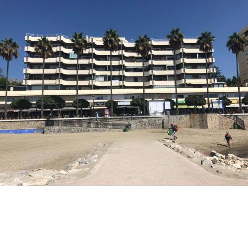 APARTAMENTO 4-2, EDIFICIO EDEN ROC I