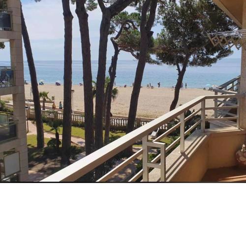 APARTAMENTO A 1ª LINEA DE MAR, VILAFORTUNY