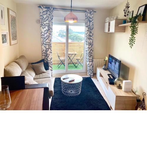 Apartamento a 50 m de Playa-Jardín. Boiro