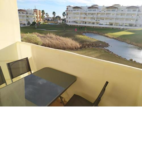 Apartamento acogedor y tranquilo con terraza y wifi