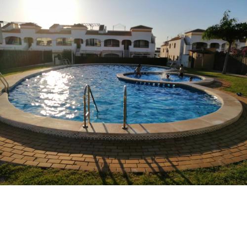 Apartamento adosado cerca del mar