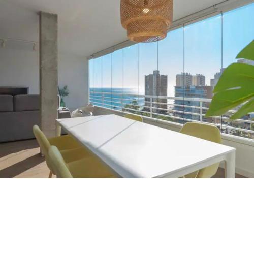 Apartamento alto standing en primera línea de la playa de Muchavista, Campello playa San Juan