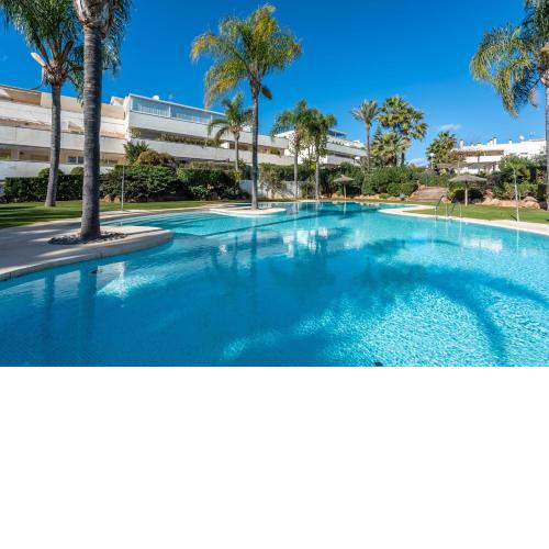 Apartamento Altos de Banús I
