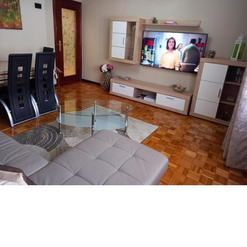 Apartamento Araceli próximo a clínica Oftalmológica Fdez Vega