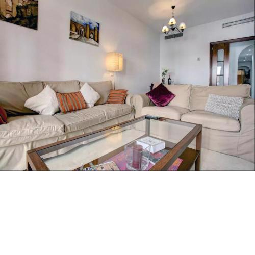 Apartamento Atenea centro con garaje gratuito