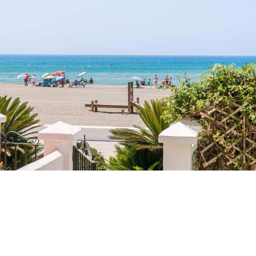 Apartamento Buganvillas Primera linea de playa