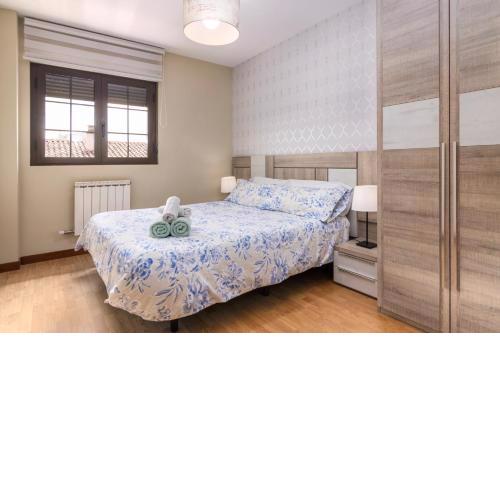 Apartamento Caño Badillo - Plaza Mayor - leonapartamentos