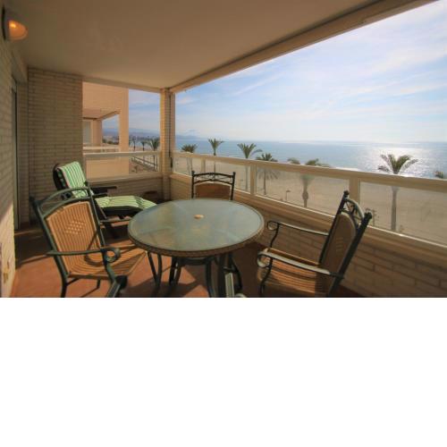 Apartamento CasaTuris 1º Línea Urb Belvedere C101