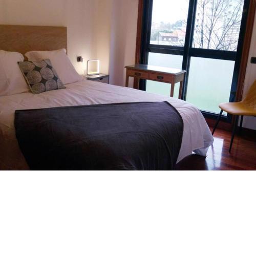 Apartamento completo con parking privado y WiFi en San Roque