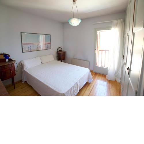 Apartamento con buhardilla