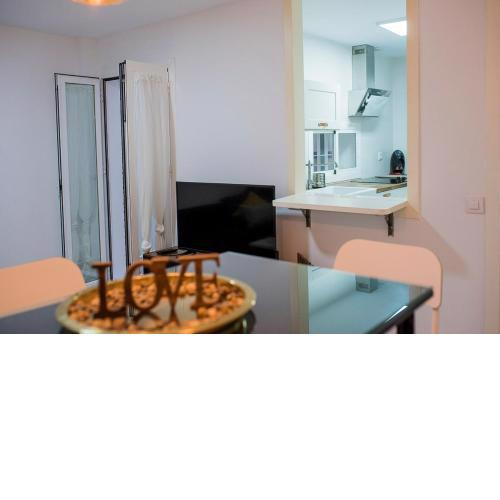 APARTAMENTO CON ENCANTO Y UBICACIÓN PERFECTA