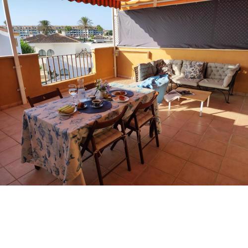Apartamento con gran terraza a 50 m de la playa