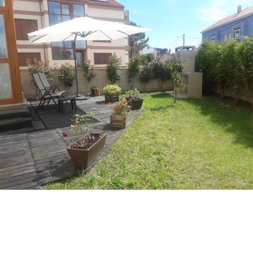 Apartamento con jardín