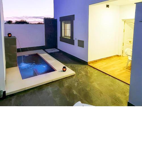 Apartamento con piscina privada IV