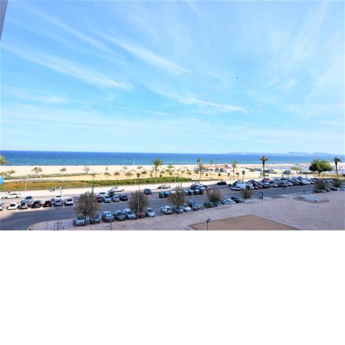 Apartamento con piscina y vistas al mar ref 154