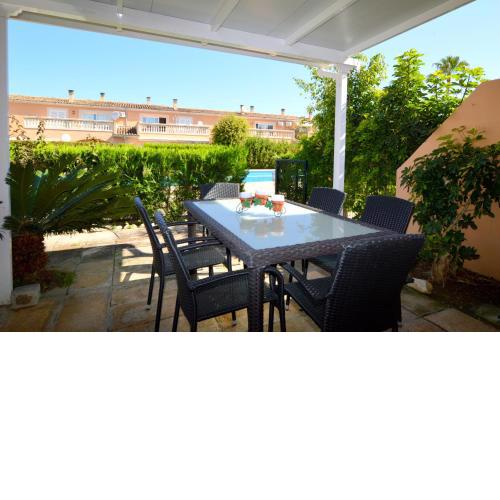 Apartamento con piscina