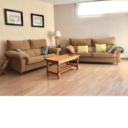 Apartamento con terraza y vistas al mar en zona Horta 149B -INMO22