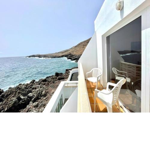 Apartamento con vista al mar, en primera linea, El Hierro