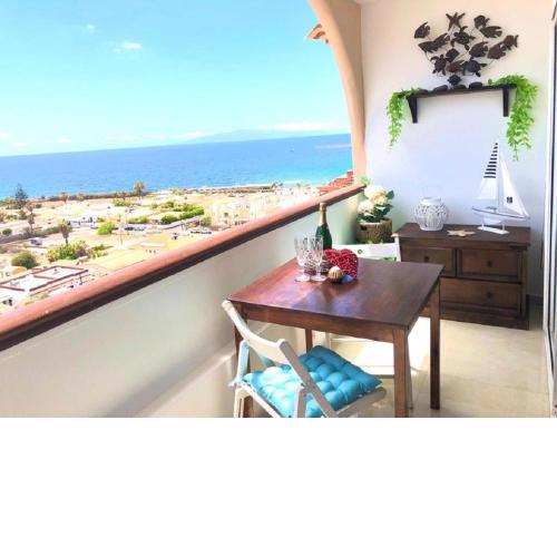 Apartamento con vista espectacular al oceano y la Gomera