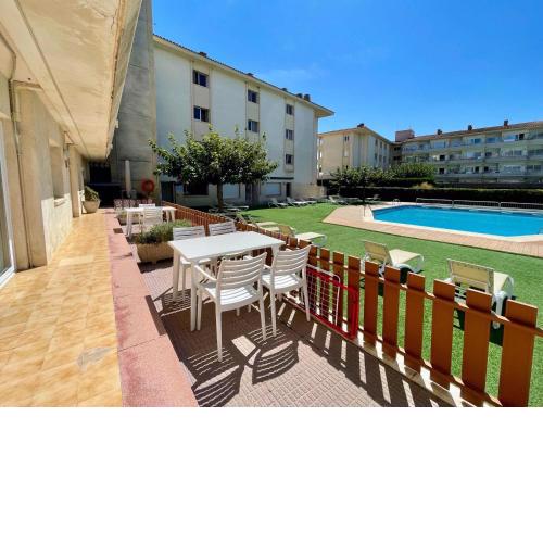 Apartamento con vista piscina FESTASTAR 103